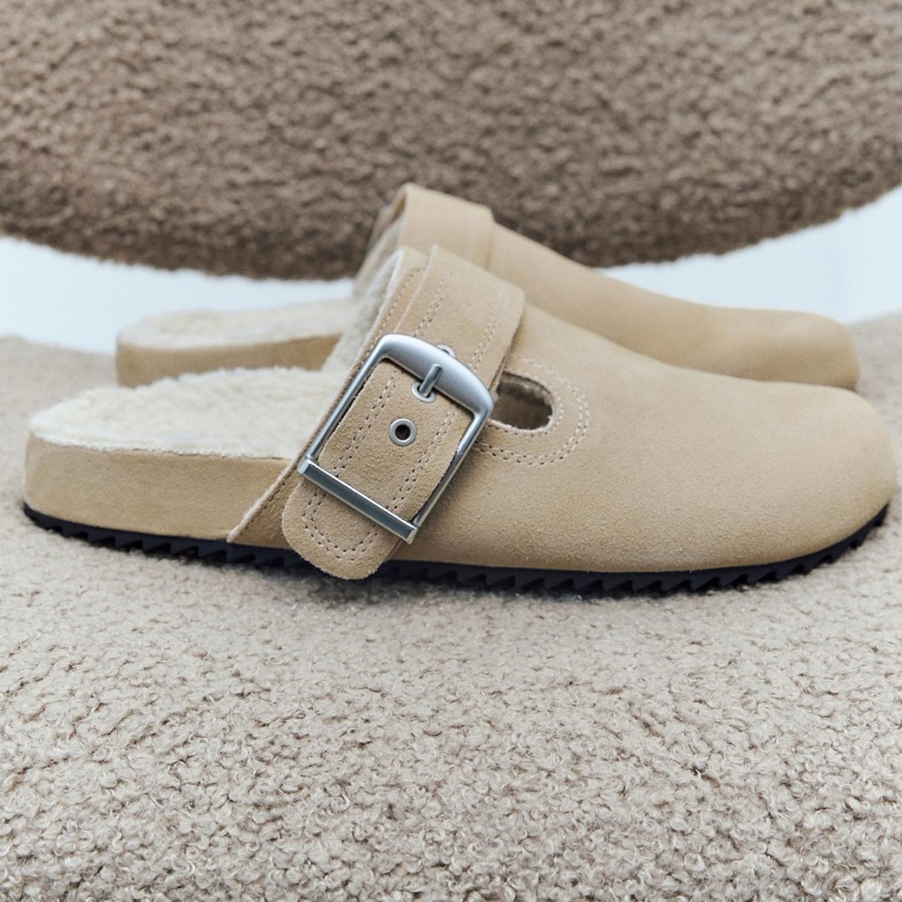 Zara suede clogs